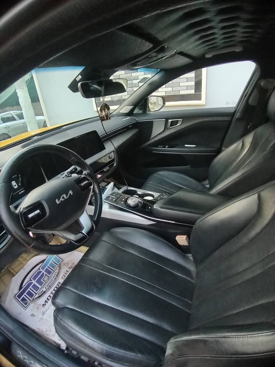 سلام عليكم K8غاز اصل سياره فول كير ماوس كشن حار بارد تحديد مسار نظام توقف ذاتي حساس امامي خلفي رادار امامي ثلاث وضعيات انظمه قياده كشنات حظن المكان الديوانيه رقم بغداد الدولي السعر تواصل على هذه الرقم
***********
