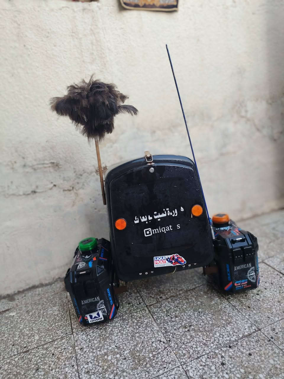 نضيفات جيب وشد سعر 120  وبيهن مجال بيهن اناره طاقه شمسيه ***********
