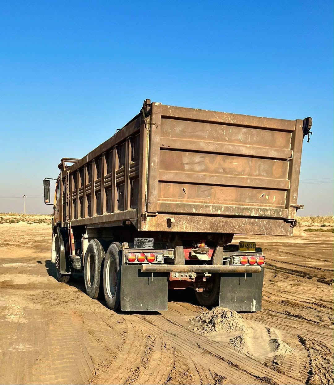 سلام عليكم البي موديل 85 راس وعربانه للبيع  گلاب بلادي اثنه مكفوله مكينه 44كير 160 مجموعه جيف شاصي 26   جاهز سعر ع اتصال  ‏‪‏‪***********‬‏
