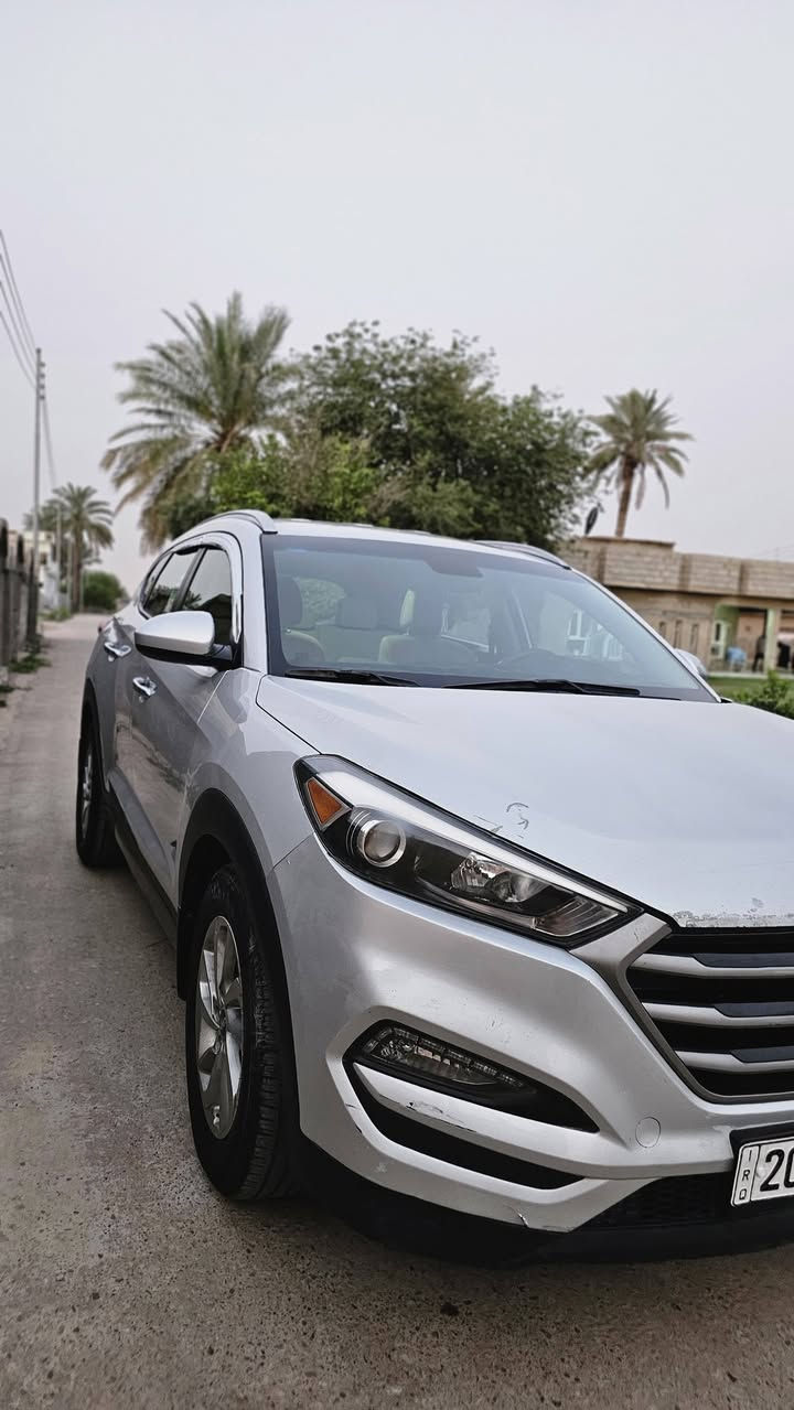 توسان وارد امريكي موديل 2016 نظيفة جدا ماناقصها اي شي الضرر قطعتين صبغ بنيد والجاملغ الايسر مبدل بلادي مع العلم الجاملغ القديم موجود وضرره كلش خفيف
توسان وارد امريكي موديل 2016 نظيفة جدا ماناقصها اي شي الضرر قطعتين صبغ بنيد والجاملغ الايسر مبدل بلادي مع العلم الجاملغ القديم موجود وضرره كلش خفيف 
السعر 145 العنوان ديالى الخالص
موبايل
***********

***********
