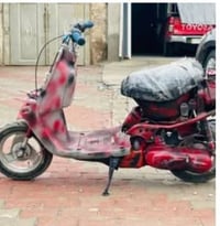 متاح دراجه يامها محرك مامفتوح شلعه قويه سعر75 بي مجال شراي يخابر077411...