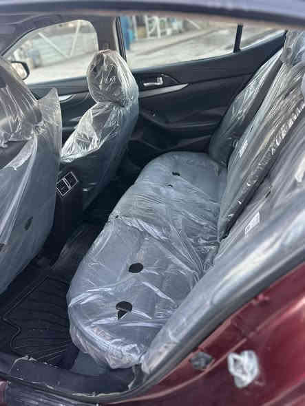 السلام عليكم للبيع نيسان مكزما ١٦ محرك ٦ مامفتوح وگير شرط جاملغ وبنيد صبغ وباب خلفي يمين وجاملغ خلفي يمين كلير بدون حادث 
فول مواصفات بصمه سقف بنراما 
جاهزه للاخير السعر ١٢٦ وبيها مجال مراوس حسب القناعه 
مكان السيارة صلاح آلدين ناحية الزوية 
***********
***********
