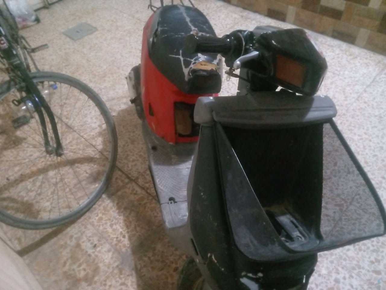 لماطور للبيع بزون برده كلو شغال شرط سلف وايرمنيه كله شغاله باتري بي شاصي شرط لا مكسور ولا ملحوم معمره مره وحده صطاب وره يرادلو قمجه السعر 150 وبي مجال  او مراوس اب ايراني مكاني موصل حي الكرامه رجاء اقره المنشور زين


**إذا كنت صاحب هذا الإعلان وتريد حذفه لأي سبب، رجاءا أرسل رسالة إلى الدعم الفني**