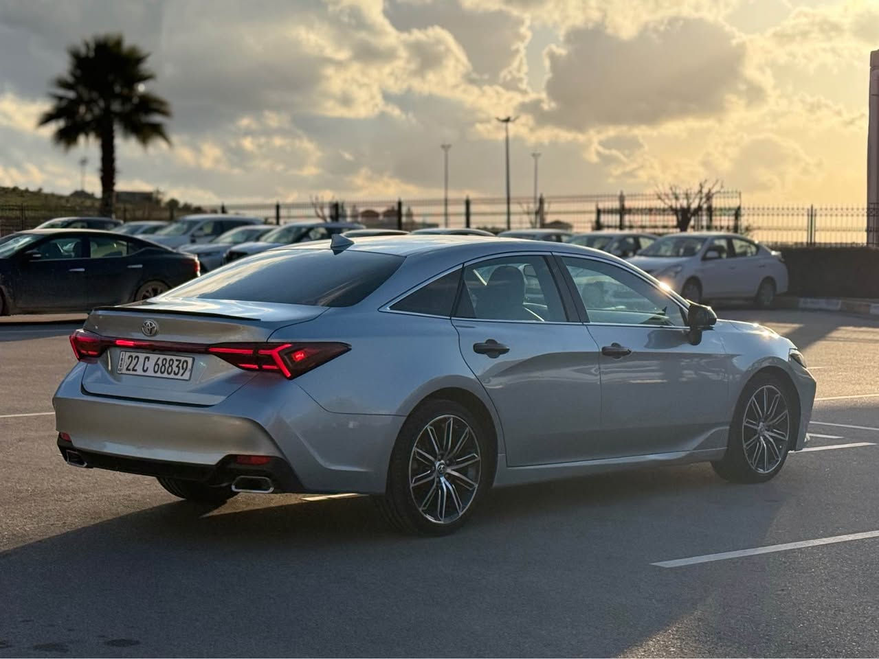 اجمل ما صنعت اليابان 🤩❤️‍🔥
Toyota Avalon 2019
تويوتا افلون ٢٠١٩ 😍
مواصفات XLE فول بدون فتحة رادار و مقاعد جلد و تدفئة ✨

مكينة ٦سلندر حجم ٣.٥لتر تنفس طبيعي❗️
ماشية 122,000 ميل و بحالة ممتازة ⚠️

🛑ضرر السيارة مثل ما موضح بالصور حادث كلش خفيف و البنيد كامل صبغ بدون نقطة دواخل و ايرباك و مع نص السقف بس بخ السقف بدون حادث مثل ما موضح بالصورة

سيارة رقم اربيل رقم سنوية جديدة و ب اسمنا 👍🏻
سعر السيارة فقط (227$) ورقة و بيها مجال للطيبين هم🤩

للاستفسار عن السيارة واتس اب - كورك👇🏻
☎️***********☎️ دهوك, العراق
