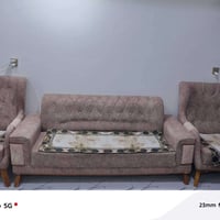 تخم • للبيع • السعر خاص