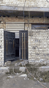 السلام عليكم بيت للبيع في نزال قاسم الوكيل المساحه 40 متر 10 للشارع والفديو واضح أمامكم أي استفسار الاتصال ع هذا الرقم ***********
