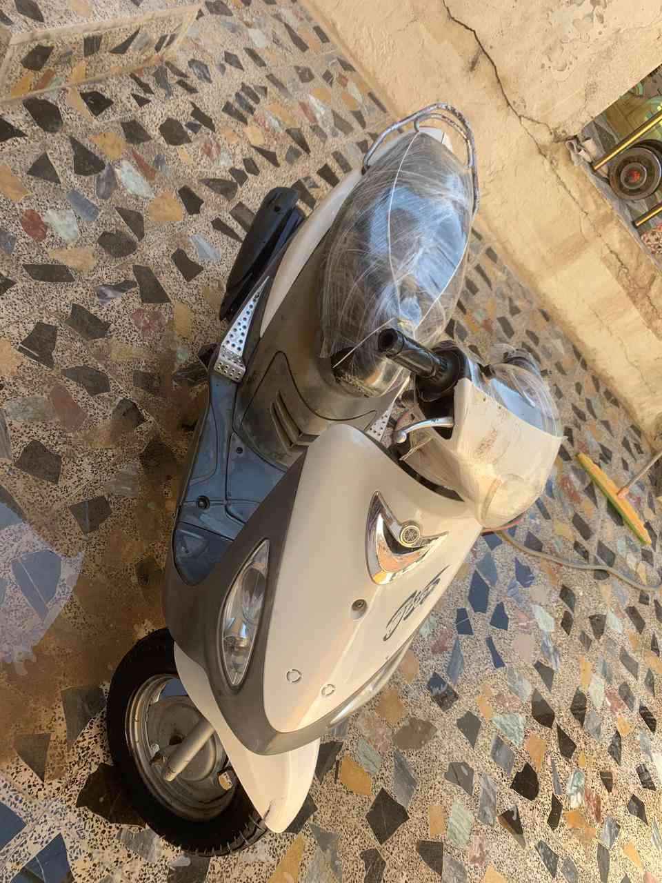 السلام عليكم دراجه للبيع العنوان البصره الزبير ***********
