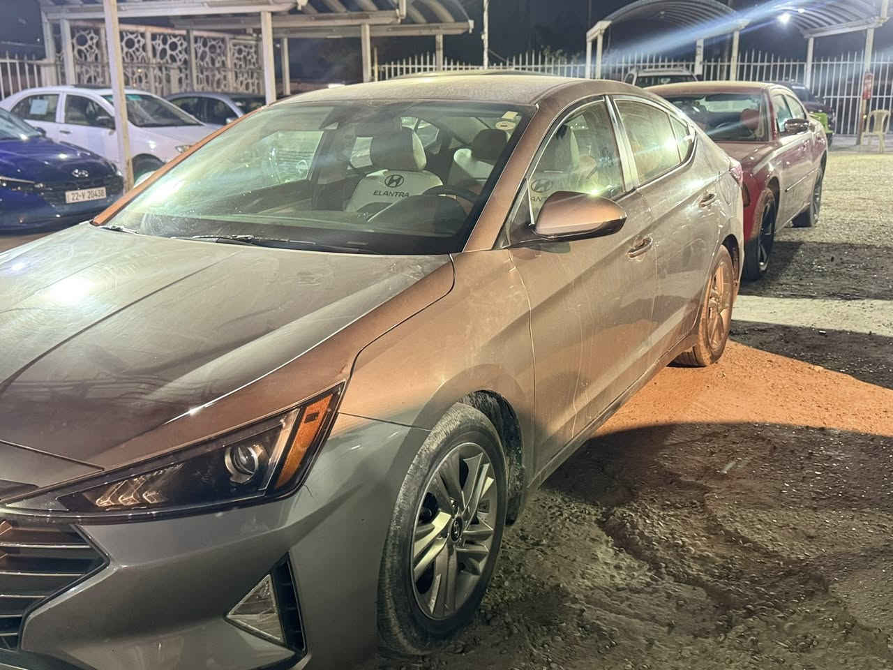 السلام عليكم .. ماشيه 47الف  سنويه ال 2029 يلا تصقط 

النترا 2020 امريكي

فول مواصفات 
  

حادثها كلش بسيط بدون دواخل وبدون ايرياك

صبغ باب وجاملغ صور الحادث داخل المنشور   

رقم شمالي تحويل مباشر

محرك 2000 دوش

صدر جديد 

سياره جاهزه الحمدلله

مكان السياره بغداد الحريه 
***********
