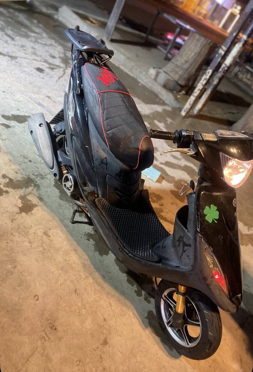 سلام عليكم عدلة كفالة عامة
دراجة رمبة ب  شهر11  كلها ختم واحد وية المكينه  

مكفولة كشر ومكينه 

كلها كامله 

وبيها  تزويد اصلي 

صدر مشمشي 

ويلكب 

وفلاوين وشيال وقطرة ويدات ودبل خلفي  

دراجة كله بلادية  

سعرها 

ب مليون وبيها مجال بصيط  

مكان بغداد دورة 

 

اتصال  

‭٠٧٨٧ ١١٨ ٠٣٧٠‬

واتساب ***********
