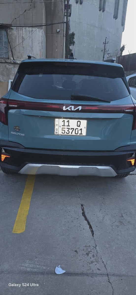 كيا سيلتوز لون مميز ٢٠٢٤
رقم انكليزي سنوية ٢٠٢٩ 
وارد امريكي حادثها بسيط فقط الباب خلف السايق 
السونار موجود وية الصور 
سيارة فول عدا الفتحه 
محرك ٢٠٠٠ دوش 
كشنات جلد وهيترات 
ستيرن هيتر وتحكمات 
تايرات جديده 
صدر جديد 
مودات قياده
تحديد مسار  
دشبول عدادات الكتروني 
تبريد قطعتين 
نظافة عامة بدون اي نقص ومتحتاج اي مصرف 
مكان السيارة بغداد ـ المنصور 
*********** متوفر واتساب
