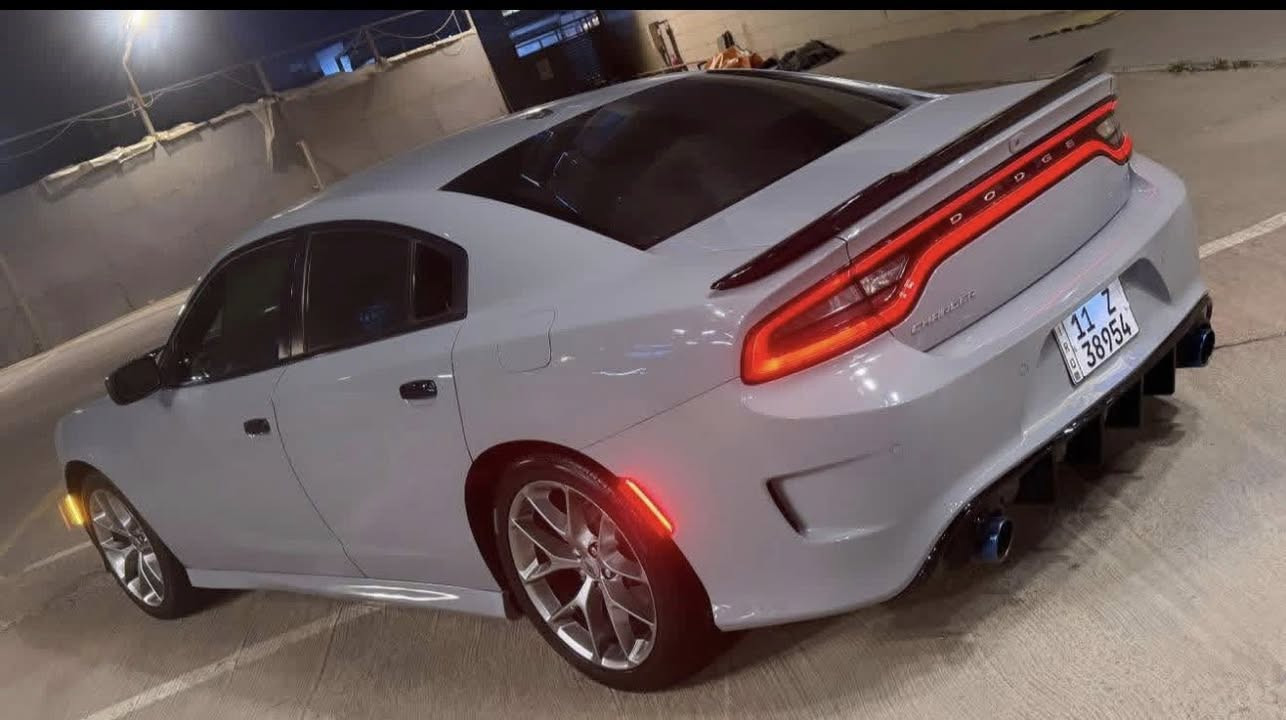 سلام عليكم

دوج جارجر SXT عليه كت كامل GT

موديل 2021 لون سموك  مميز 

رقم بغداد مشروع وطني تحويل مباشر بسمي اني المستورد ع يدي

وارد امريكي حادثه جملغ امامي فقط وشفت البنبد. وقطعتين كلير امريكي بدون شخوط بدون رصعات بدون بارد

الموصفات

حساسات خلفي 

لد نهاري  لد خلفي 

كشنات حضن جلد+تدفئه تبريد+ خزن ميموري  

شاشه جبيره كامره 

مقاعد كهرباء + تدفئه تبريد 

تبريد قطعتين 

هيترات بل مري

ستيران تدفه

بصمه ابواب 

تشغيل عن بعد 

كروس سرعه

مانع انزلاق

تحكم ستيرن

شاشه للأعطال 

-نضام البريك ABS 

4 دسك

أخوان السياره كامله 

كير / محرك / حداده / تبريد / تدفئه / كهربائيات / باتري / تخم تاير

السعر . 215$$

وبيها مجال 

مكان السياره بغداد 

اللاستفسار الاتصال ع الرقم او واتساب 
***********
