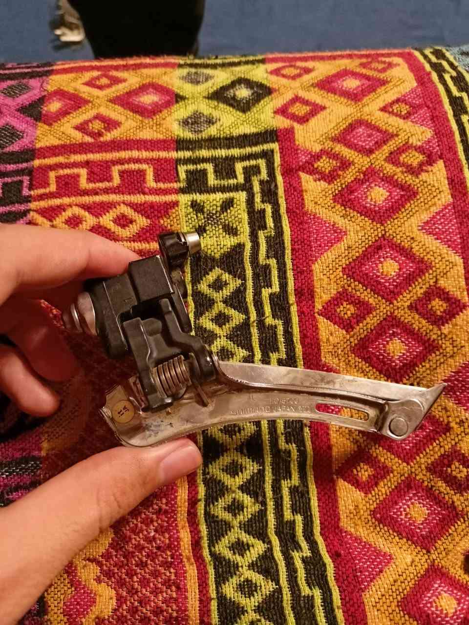 نقال 105 
R5700
السعر 20 الف اخوان 
التواصل خاص او على الرقم 
***********
