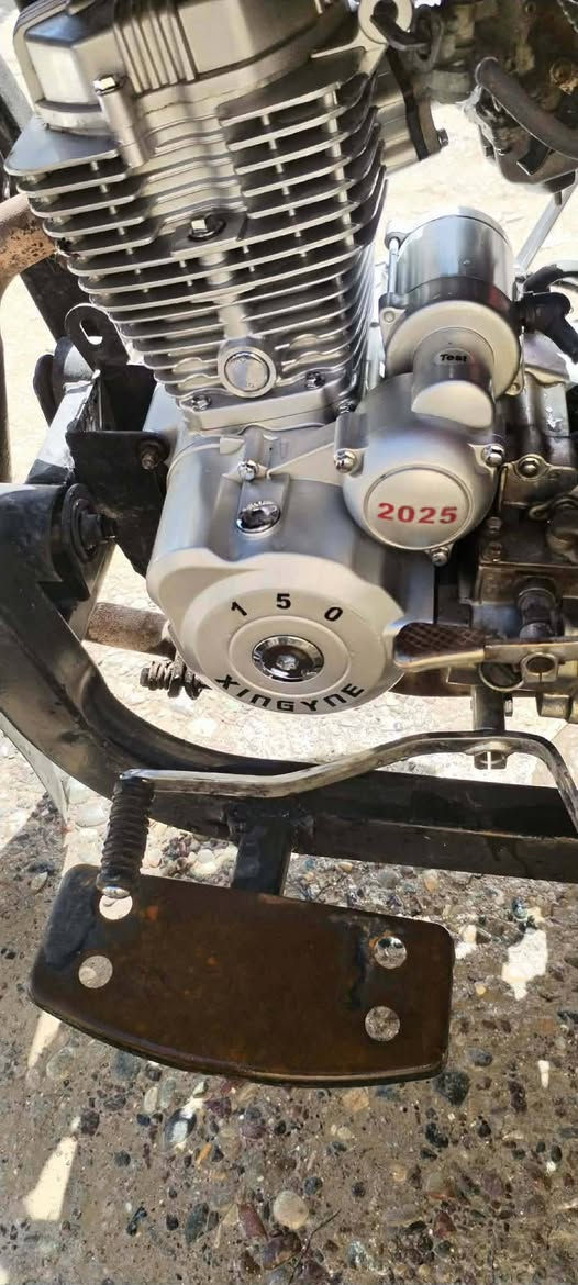 ستوته 2020
مكينة 2025 شرط ما مفتوحة 
شاصي شرط
وايرمنيه كهربائيات كلها شغاله 
مكاني موصل ايسر حي الكرامة 
***********
