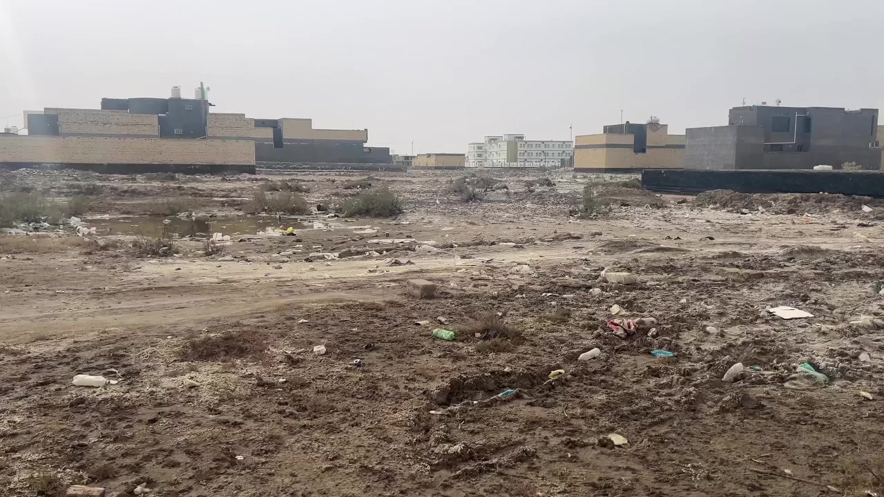 اللهم صل على محمد وآل محمد
اعلان رقم ٢٦٥
قطعه للبيع بحي الصحه تفتح على ساحه 
ترهم مرواس بحي المصطفى الجزيره مع الفرق 
لاستفسار أكثر الاتصال على الرقم *********** او مراجعه مكتب عقارات الخضر شارع الجياشي مقابيل مجمع الريشاوي 
نستقبل جميع عروضكم العقاريه بيع وشراء@الجميع
