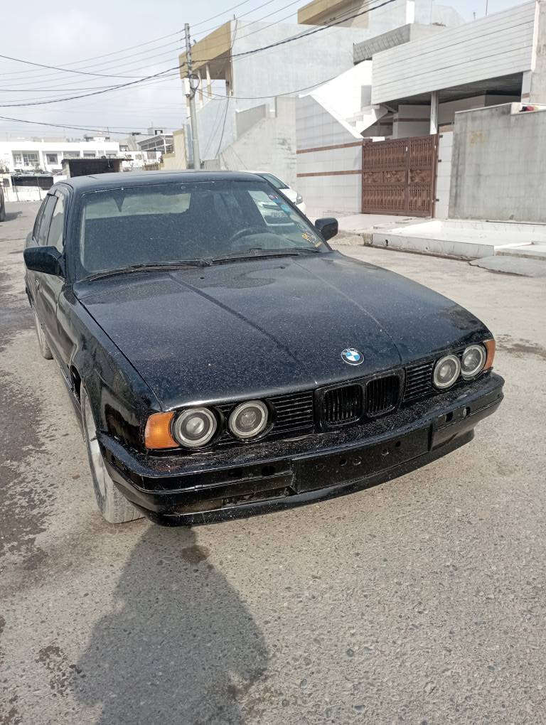 مه كينه 520كه پس ديجيتال 
گير عادي 
سلايت دوو جام كارابا 
لايت ئه لقه 
ئارم بلاستيك دهوك ئينساخه به شه رت 
تاخم بيش و پشت تونده جركه ي نيه 
كاراباياتي هه مو گياني ئيش ده كات هاته گلوبي ناو سندوق ئيش ده كا 
گه رمي لايت فلجه هورن ته نزيل ناوگيج سلايت هه موي ئيش ده كا 
سعر 23وه ره قه و معامله كي برايانه 
شوين هه ولير 
*********** أربيل, العراق
