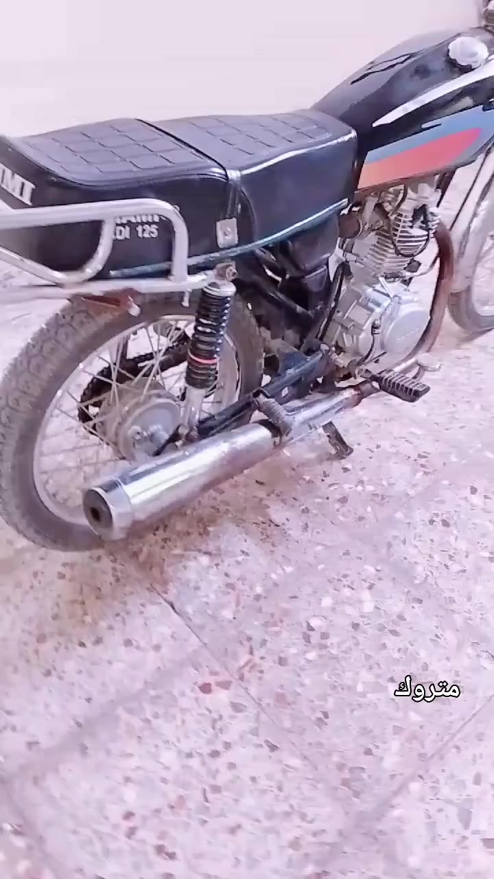 سلام عليكم دراجه البيع المحرك 25مامفتوك ول صاصي 19وراق سكنر  مكان دوانيه حي العسكري الدراجه نضيفه السعر 650وبيه مجال


**إذا كنت صاحب هذا الإعلان وتريد حذفه لأي سبب، رجاءا أرسل رسالة إلى الدعم الفني**