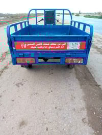 ستوته لبيع ٢٠١١ رقم ابيض مدور ثاني يوم / السعر مليون و٣٠٠ ) ٠٧٨١٩٤٨٣٢٩...