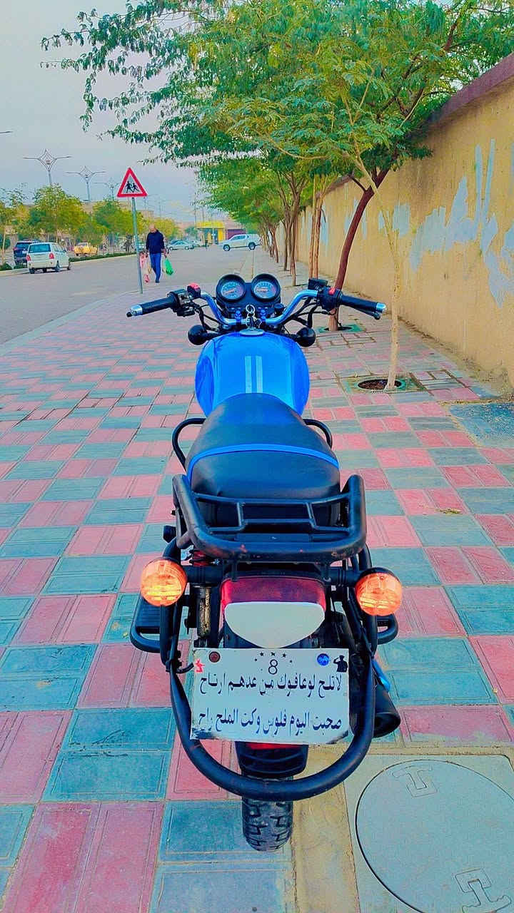 دايون نفخ موديل 22 طالعة بل 23 اوراق اصولي خابر راعيهة اني مكلف بلنشر 
وصل معرض موجود وكيلهةومكتب حسين شرط الترقيم 
الدراجة كل نقص مابيهة محرك كفالة من كلشي ‏‪0782 475 8438‬‏ كربلاء حي الاطباء  السعر 1400 الدراجة كفالة عامة
