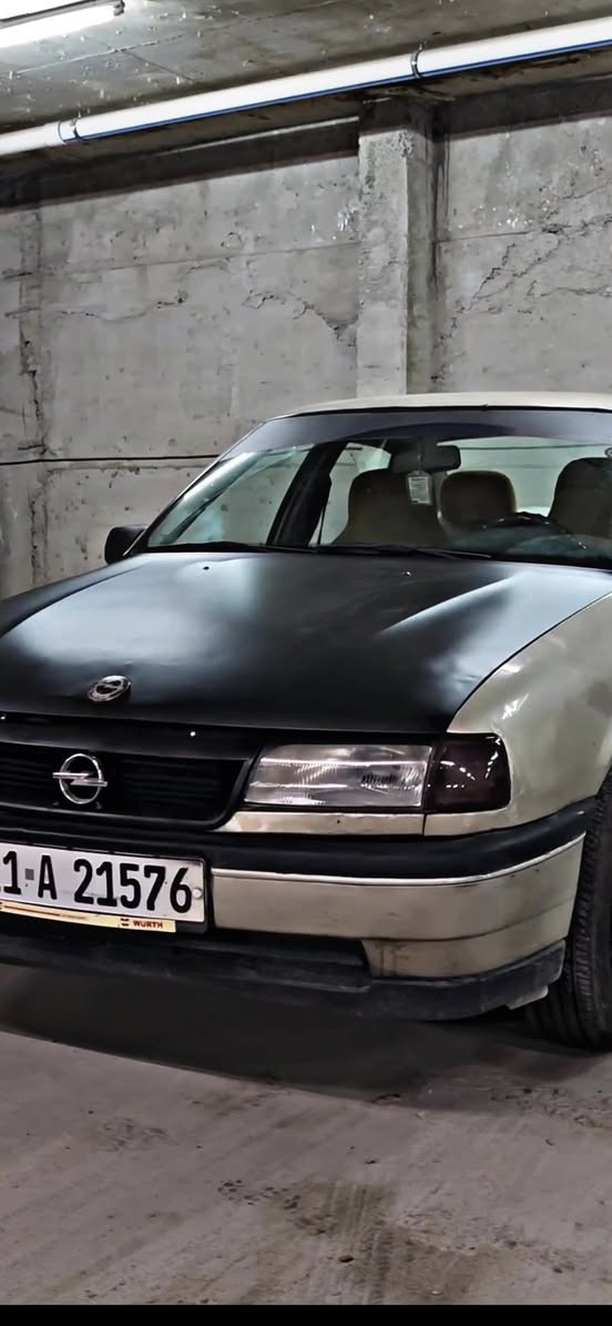 كير عادی
شرط تحويل وكاله بسمي
سياره للبيع اوبل فكتره موديل90 محرك 20 رقم  سلیمانیة كير محرك كلها بل شرط سياره مال بيت جاهز استيرن باور بريك ABS صبغ عام جماليه سعرها 38 ورقه بیها مجال بسیط ***********
