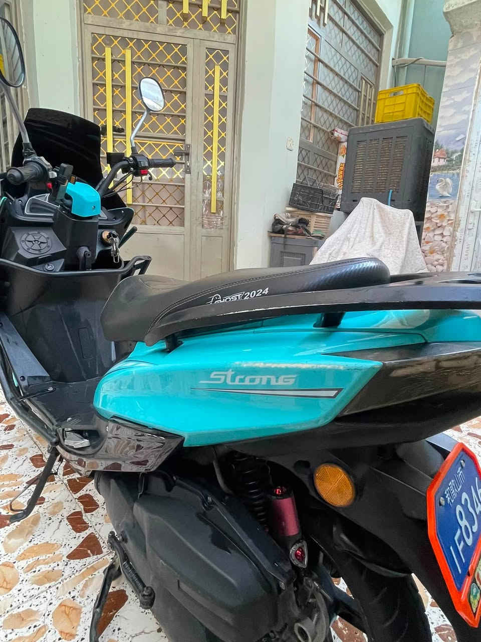 السلام عليكم دراجه سترونج اكس ماكس محرك 150cc دراجه خير من الله لا نضوح لا تبخير محرك صافي دراجه تخبل شلعه معدل تشك الكاع الدراجه  كهربائيات كله شغاله جهاز انذار تشغيل عن بعد قفل ستيرن السعر  خاص المكان ديالى.بعقوبة  لاستفسار خاص او الاتصال على الرقم ***********
