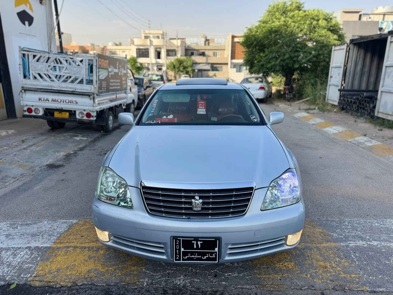 سڵاو لە هەموو لایەک شایینە براوە گێر و مەکینە بچوک کامل مەسروف کراوە جام دواو پێش هەڵگیراوە تەبریت سارد و گەرم مەزبوت برێکی بەستراوە چوار ویل و تایەی تازە کراوەتە سەری گەر موشتەیت تێل بکە...
شوێن / چەمچەماڵ
سعر/٤٤ گەڵاو مەعامەلە
ژ.م/ ***********
