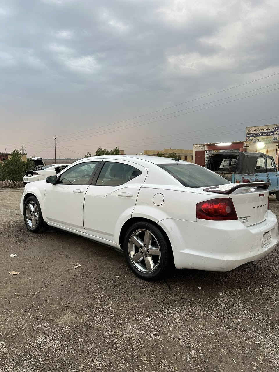 دوج افنجر مديل13
رقم ذي قار 
سعر 65 بيه مجال 
نقص حداديه
***********
