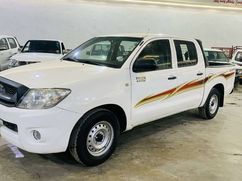 مەرزیە  2010 پارچە رە ش جە م پە کی کەمی لا ی سە یاقی ھە یە بەشەرتی  گێر ومەکینە و تەبریدو  ھەموگیانی  بەشەرت سنەوی 2 مانگە بە سە ر چوە سەیارەکە زۆرجوانە مالێ دۆستە 
سعری 133 وەرەقە کمیک مجال 
***********
*********** كويسينجاك, أربيل
