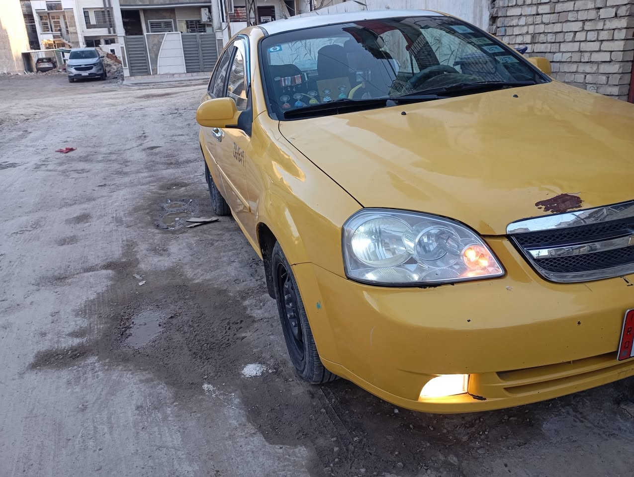 سلام عليكم ورحمه الله وبركاته 
اوبترا موديل 11 رقم بغداد 
كير مكينه فول خير من الله تبريد ثلج تدفئة مصبوغه عام ماعده القماره والبنيد تخم تاير جديد امامي وخلفي صدر خلفي قبل 4اشهر مبدله كامره دواره دوشمه جديد غرفة تخبل تجي وتشوف بعينك السياره ماخذها بس خط حتا برنامج مامسجلها الله شاهد ضربة خشم البنيد وضربه بين باب السائق ول جاملغ على كد شبر و دوسه موضح بل صوره مكاني بغداد الغزاليه سعر 68وبيها مجال قليل رقم ***********
