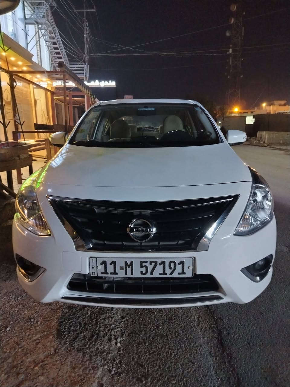 السلام عليكم
للبيع نيسان سني
مديل 2024
رقم بغداد الجديد سنويه باسمي 
فول مواصفات
شاشة بلاديه وكامره
تبريد خلفي
اربعه جام كهرباء
حساس خلفي 
ماشية 70 الف
مكفوله من كلشي
فقط بارد بصيط جاملغ خلف السايق
سعره 120 وبيه مجال بصيط
رقمي ***********
