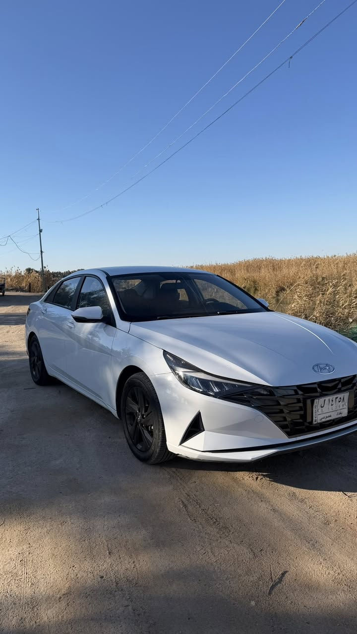 السلام عليكم
النترا 2023 خليجية كورية اصلية
مو تجميع الصين

محرك 1500 ماشية 25 الف كيلو نص مواصفات حادثها بسيط كلش وسطحي صار هنا بالعراق باب السايق مبدل بواحد اصلي مال تفصيخ نفس اللون والباب الخلفيه بيها صبغ على كد شبر والجاملغ بيه دكات بارد بسيطه
رقم وسنوية باسمي تحويل ثاني يوم 

سعرها 145 وبيها مجال
سيارة جديدة ونظيفة ومبيها اي غلطه وتكدر تجي وتشوفها وتكلبها  
وتسوقها وتدلل

رقم:  
***********

متواجد هنا واتصال وواتس ووين متريد 
مكاني بغداد الاعظمية / حي الجامعة
