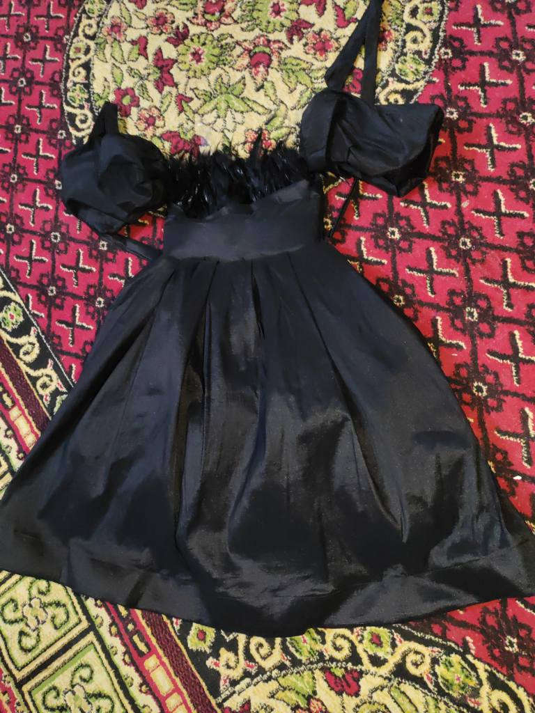 السلام عليكم
بدله بناتيه حلوه تجنن اشتريتها ب 40 الف وما صارت تلبس ٨ او ٩ سنه بس مليانه شوي ما صارت ع بنتي و سياسه المحل ممنوع الترجيع
اريدها ٢٥ تجنن وما بيها شي عمارة, ميسان


**إذا كنت صاحب هذا الإعلان وتريد حذفه لأي سبب، رجاءا أرسل رسالة إلى الدعم الفني**