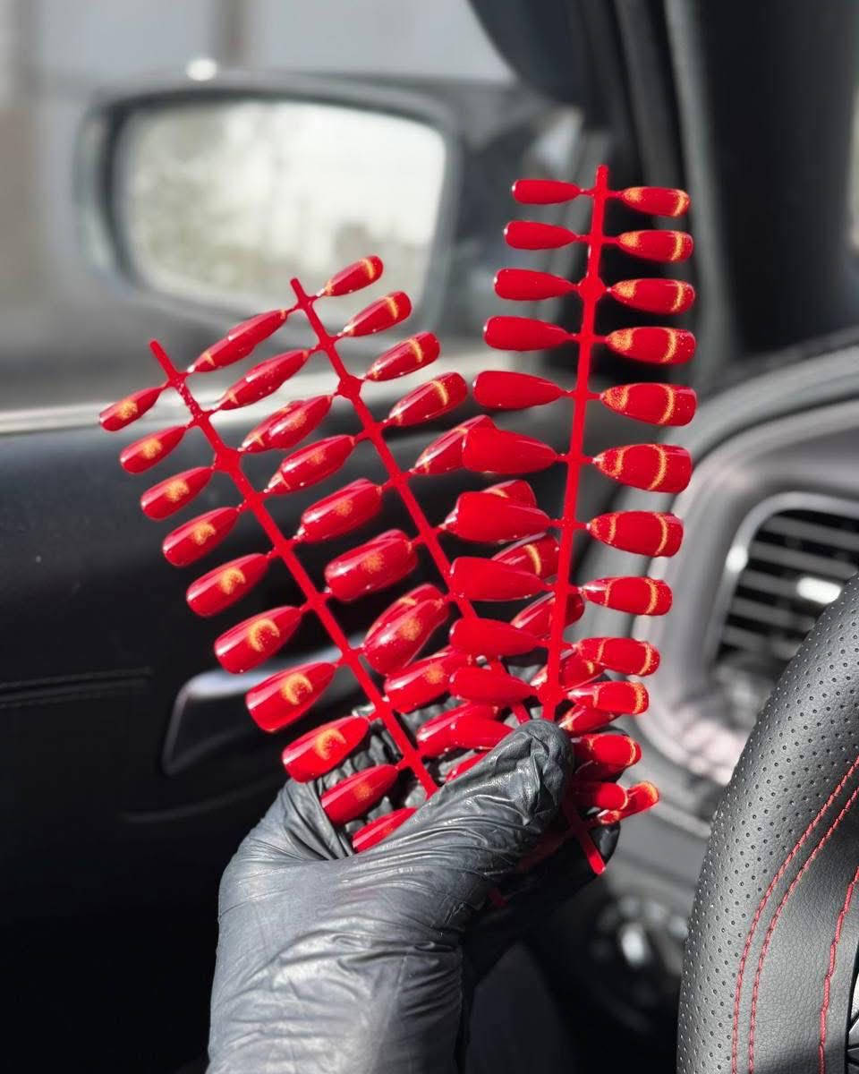 اضافر شريط ماروني 10 الف الدرزن 

للحجز وتساب 
***********
للحجز والاستفسار وتساب 
***********
