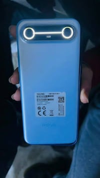 POVA ٥ • ٢٥٦ • رام ٨+٨