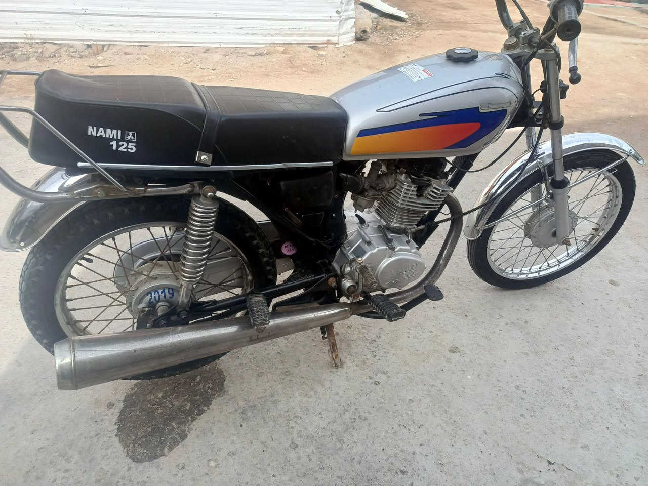 سلام عليكم دراجه ايراني اوراق اصولي 2019 اوراقه جاهزه مابي اي نقص لايت باتري شغاله سعرها 600بيه مجال مكاني قضاء المدينه رقم ***********
