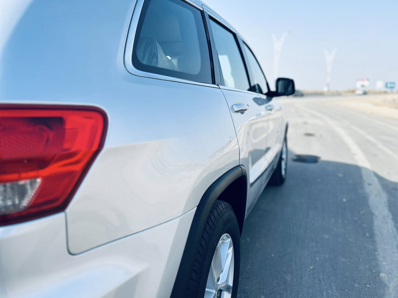 سلام عليكم
جيب لاريدو 2012  رقم بغداد تحويل ثاني يوم امريكي حادثه رشه تجميل حافه الجاملغ الخلفي والباقي كفاله من ضربه وصبغ والتبديل والفتح فول مواصفات بصمه فتحه شاشه كبيره تبريد قطعتين لادار دوار كلش هواي مواصفات بيها vib
اخوان السياره جديده بمعنى الكلمه وجاهزه كير محرك تبريد تدفئه تخم تاير حداديه لايت زنون بلعافيه على الياخذه 
السعر 175 وبيها مجال بسيط العنوان الناصريه مركز للأستفسار اتصل على الرقم *********** 
اخوكم استاذ احمد
