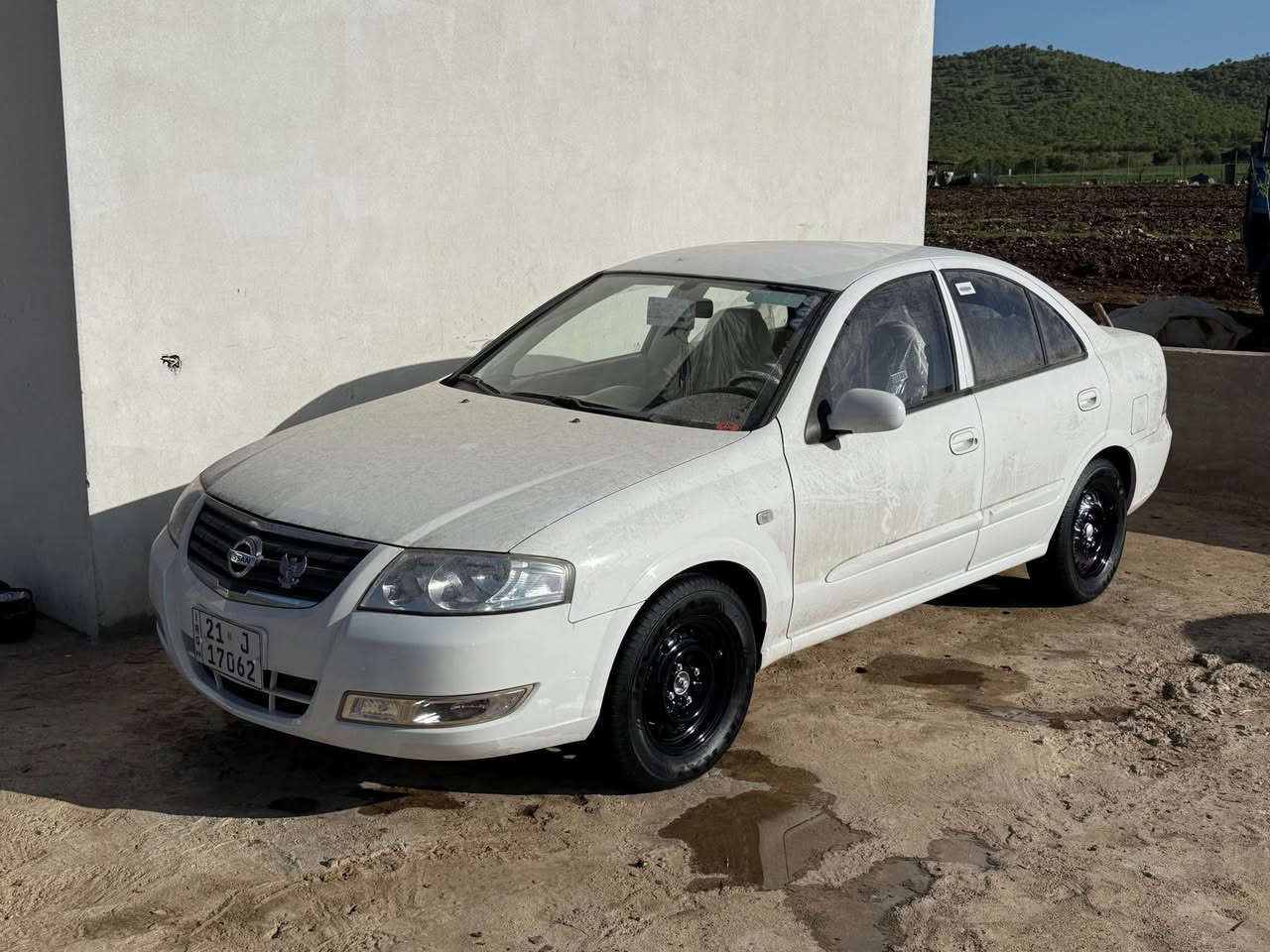 سەنی کۆری 
نیسان سەنی کۆری مۆدیل 2012 نمونە لە جوانی 77 هەزاری حەقیقی ڕۆشتوە بەشەرت هیچی پێوە نیە دەعمیەکانیشی بەشەرت  هەموو گیانی لەسەر شەریکە ماوەتەوە  4 تایەو ویلی شەریکەی لە ژێرایە سپێری دانەگیراوە سەنەوی و هەموو شتێکی تازەیە سەیارەکە چرکەی تیا نیە گێر و مەکینە ی بەشەرت  سعری 140  گەڵا و مەعامەلە .! ئەگەر موشتەری نیت سەرمان مەیەشێنە . ***********
*********** السليمانية, العراق
