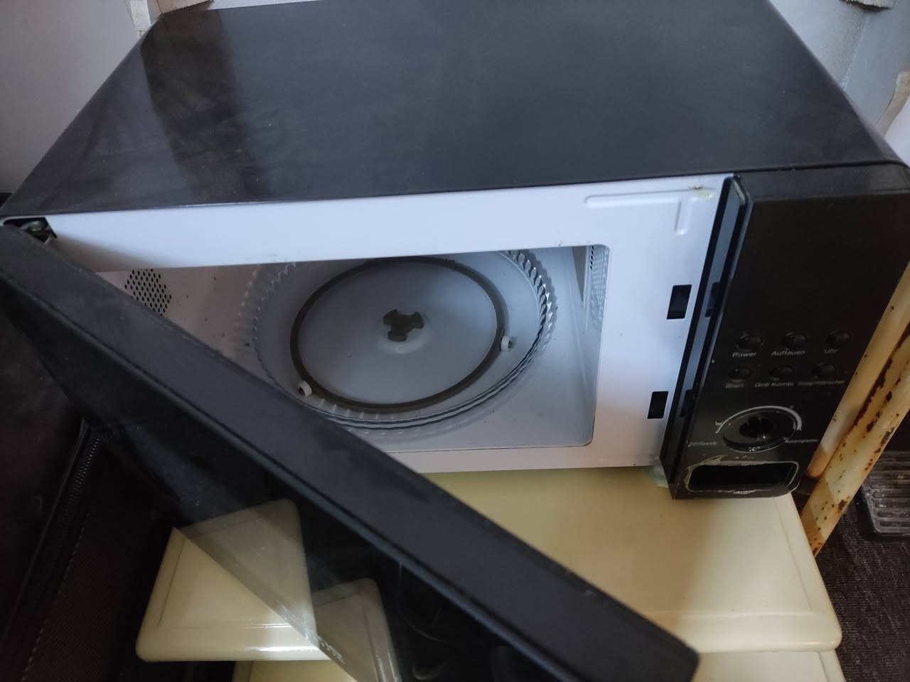 اغراض بيت  نضيفه للبيع
المراسله ع خاص


**إذا كنت صاحب هذا الإعلان وتريد حذفه لأي سبب، رجاءا أرسل رسالة إلى الدعم الفني**