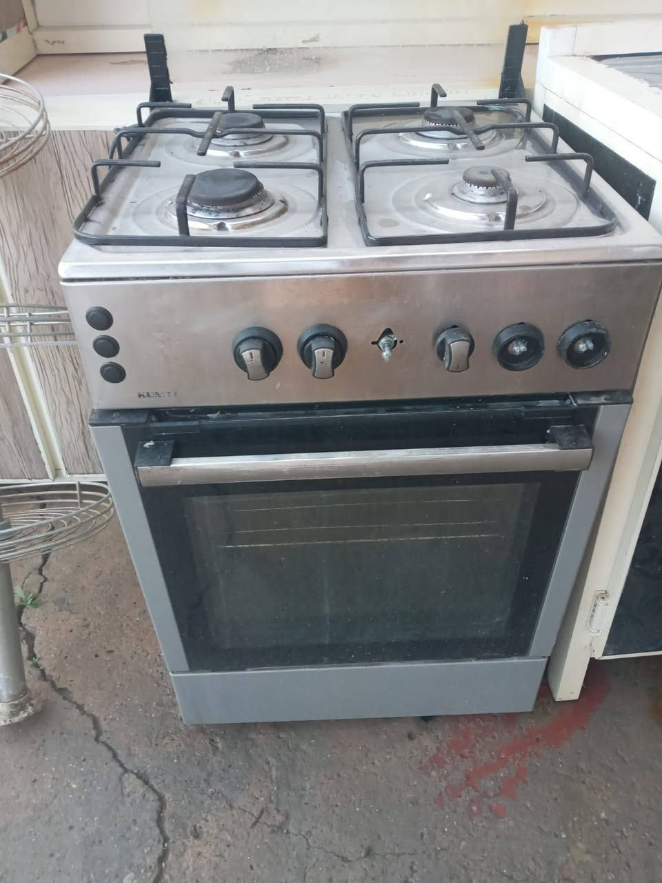 طباخ 4عيون شغال فوك والجوه للبيع ب75قفل
عنوان بعقوبه ناحيه العباره اكو توصيل


**إذا كنت صاحب هذا الإعلان وتريد حذفه لأي سبب، رجاءا أرسل رسالة إلى الدعم الفني**