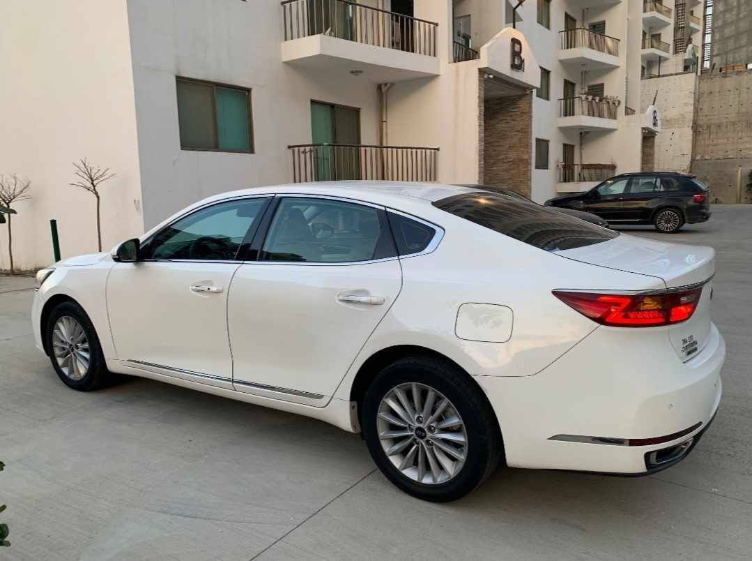 1_كيا كادينزا خليجي  2018 فول مواصفات 
2-كير محرك كبس ضمان شركة ممفتوخ
3-حجم محرك 3.3. ستة سلندر V6
4-سيارة خليجي 4قطع بغ بدون داخل بدون ارباك بدون دواخل سيارة نضيف خليجي 
5-ماشي سيارة 200الف كيلومتر 
6-سحر سيارة 168مجال قليل
7-تحويل وكالة نفسي اليوم *********** أربيل, العراق
