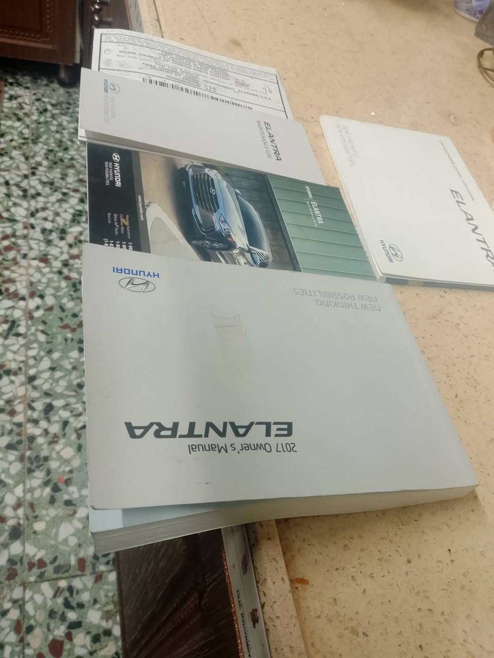 السلام عليكم
ارضيات النترا 2017 ام القفل نضيفات كلش وكتلوك الشركه كامل مكان الدوره قيم بما يرضي الله وتعال اخذهن  ***********
