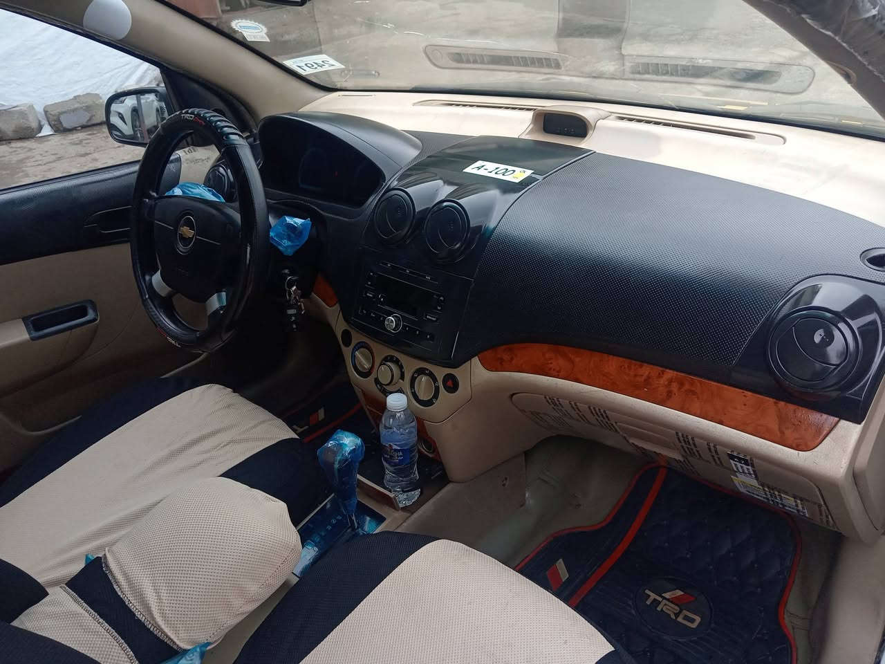 السلام عليكم
للبيع
افيو
وارد كوري
موديل 2010
رقم نينوى الماني
سنوية 2028
داخل لونين
محرك دبل كم شفت بي صرف
كير شرط
طخم جديد
طخم تاير جديد
غرفة جديدة
قفل مركزي
 هيئة231الف علمشتري
غرامة صفر
وايرمنية كلها شغالة
سيارة نضافة فول احلى من الصور
شرط تحويل
سعر 60 ورقة وبيها مجال بسيط
***********
