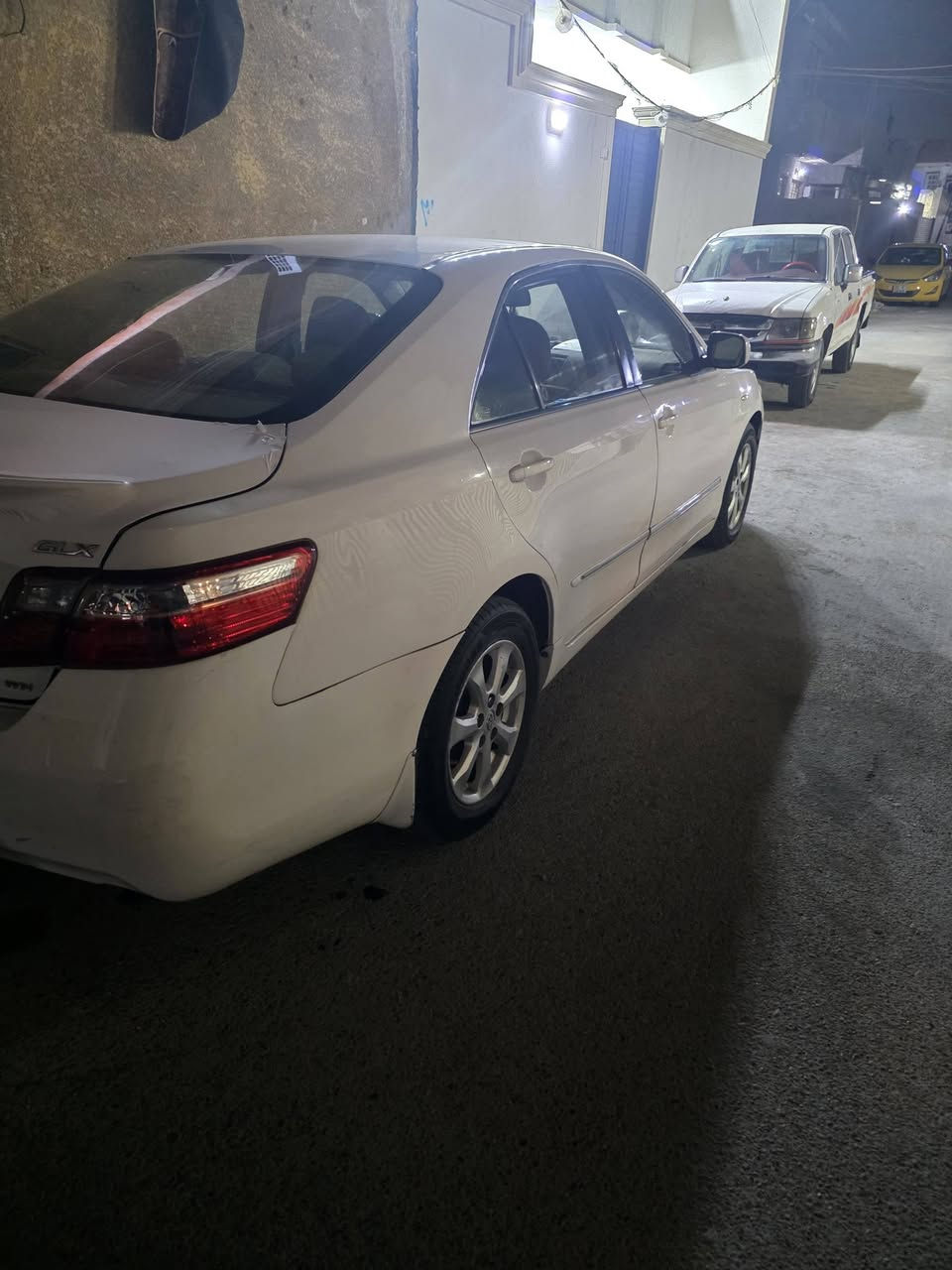 السلام عليكم كامري خليجي 2007  مكينه كير خير من الله رقم بغداد الدولي بيه قطعتين صبغ صور السونار مرفق ويه الصور سكن بغداد فتحه صاج شاشه السعر 100 بيه مجال قليل ***********
