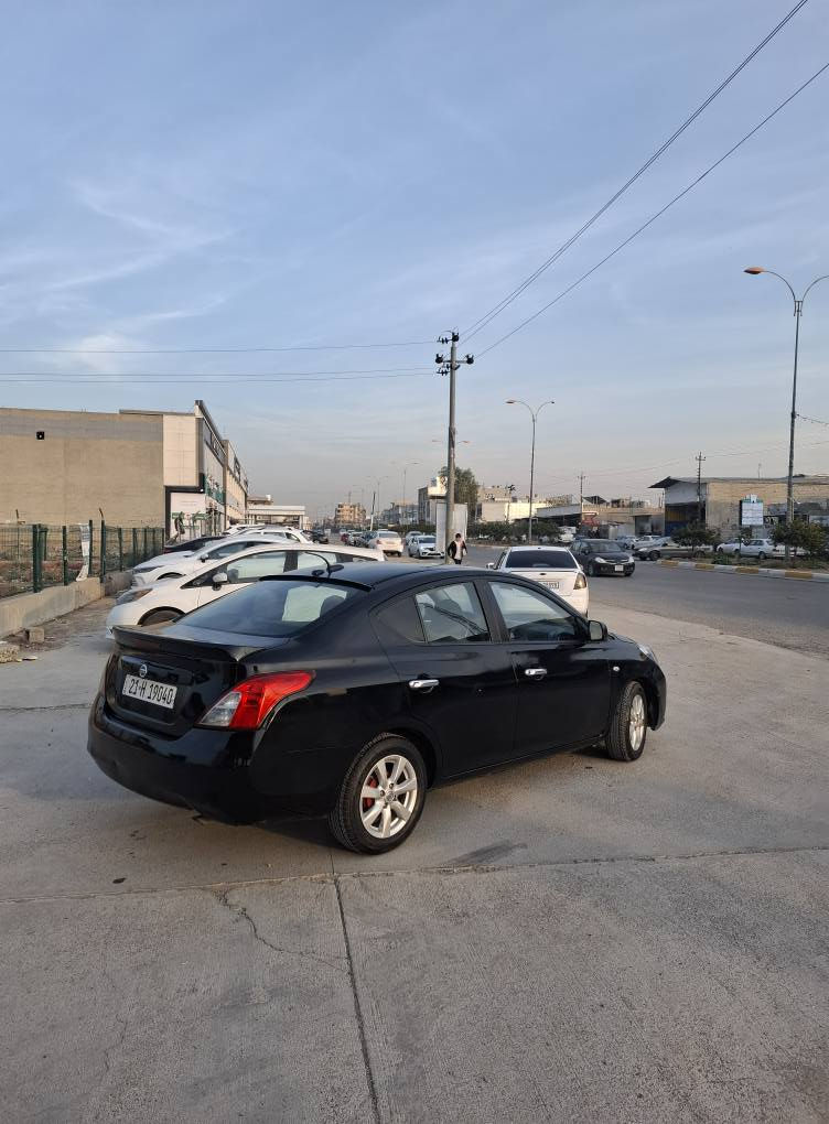 نیسان ڤیرسا توماتیک ABS ویل کەپ 4جام کارەبا ڕقم سنوی نوێ ڤولیوم تحدید سرعە  تاخم تایە نوێ مەکینەو گیر بەشەرت تحویل غڕامات شرط  سبغ عام  عنوان اربیل سعر 67$ رقم *********** أربيل, العراق
