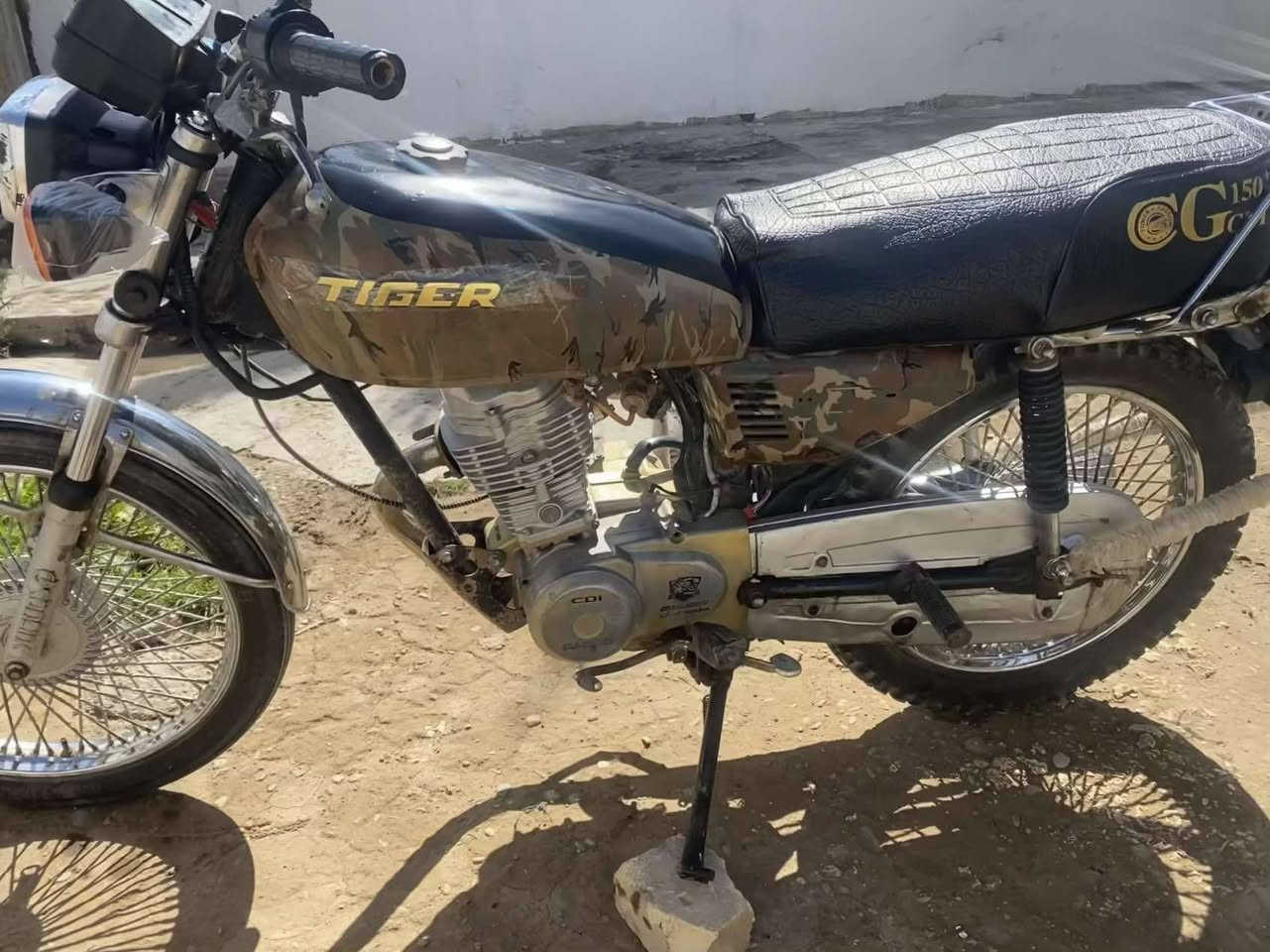 دراجه تايكر موديل ٢١ ختم مكاني بعقوبه دراجه كامله مكمله ما نقصه شي الرقم ***********
