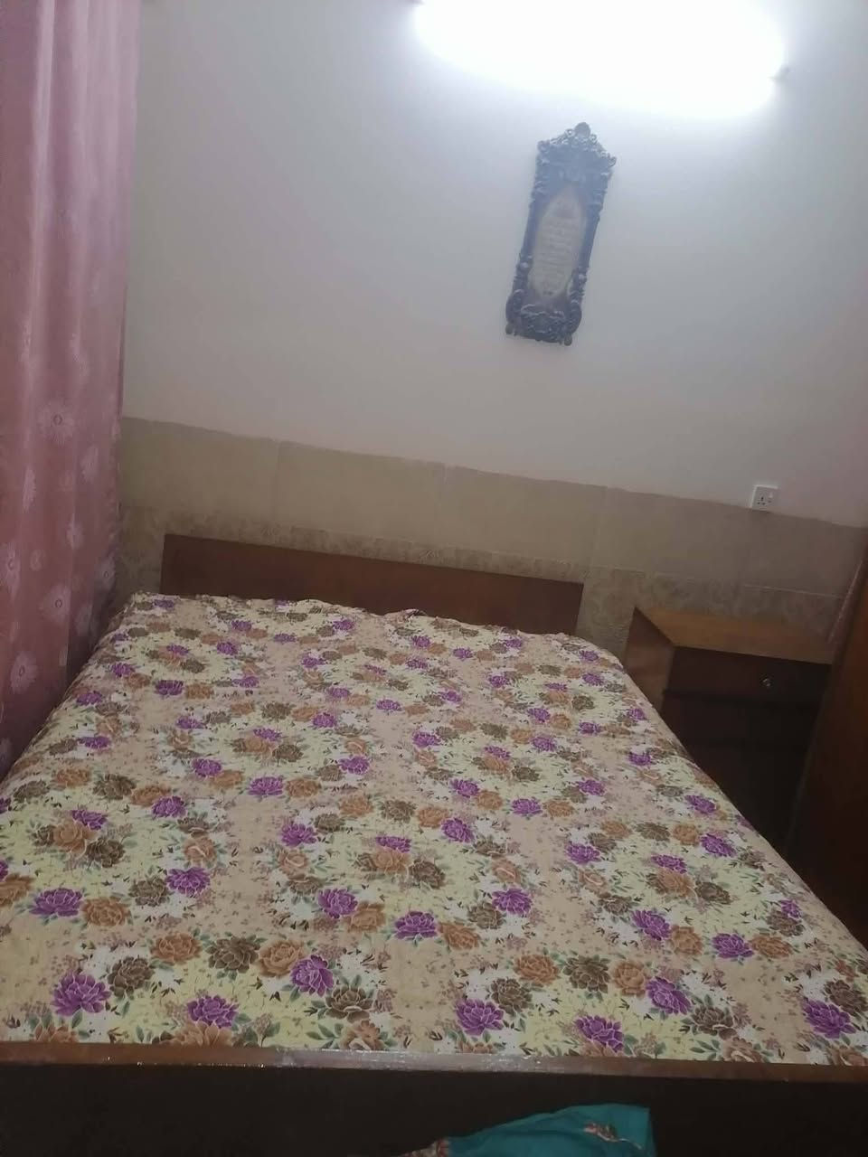 السلام عليكم
قنصور 5 ابواب للبيع
وتخت للبيع بدون مطرح
الشراي يتصل على هذا الرقم ***********
