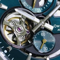 أورينت ستار • أوتوماتيك ٢٤ حجر • زفير مضاد خدش