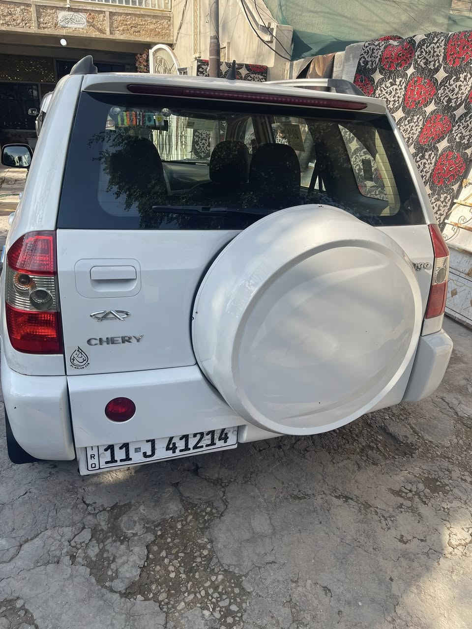 تيكو. موديل 2011 كفاله عامه من كل النواحي. كير مكينه جدد كير ميكانيك. مكينه 2000 تبريد ثلج ❄️ فول مواصفات. تخم تاير جديد  سياره رقم جديد بسمي. هزه جديده. سياره ستخدام شخصي. خير من الله.  بغداد  البلديات.   شارع المصرف 
السعر. 63 وبيها مجال حك الجيه. ***********
