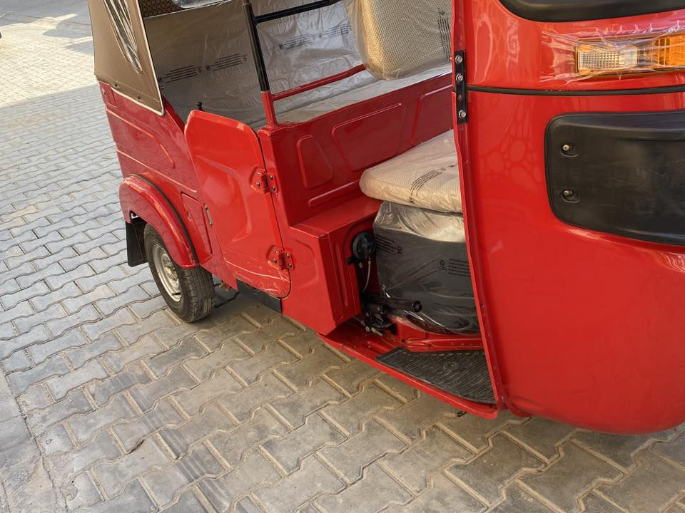 السلام عليكم تكتوك موديل ٢٢السعر٧٥٠٠التصال وتساب فقط***********
