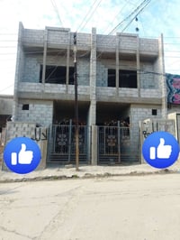 حي الانتصار شارع 60 • ١٠٠م • طابق ونص