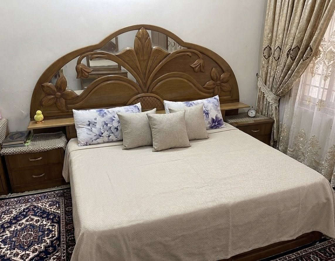 غرفة نوم ٧ قطع
٧٥٠ الف 
مكاني بغداد


**إذا كنت صاحب هذا الإعلان وتريد حذفه لأي سبب، رجاءا أرسل رسالة إلى الدعم الفني**